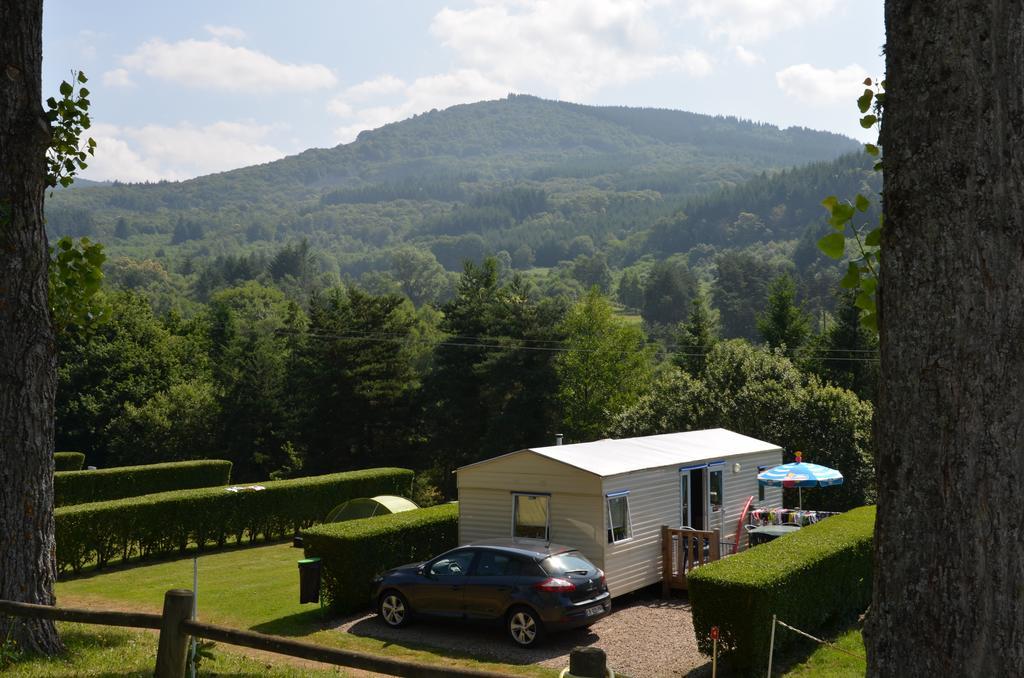 Camping " Le Grun De Chignore" Vollore-Ville Cameră foto